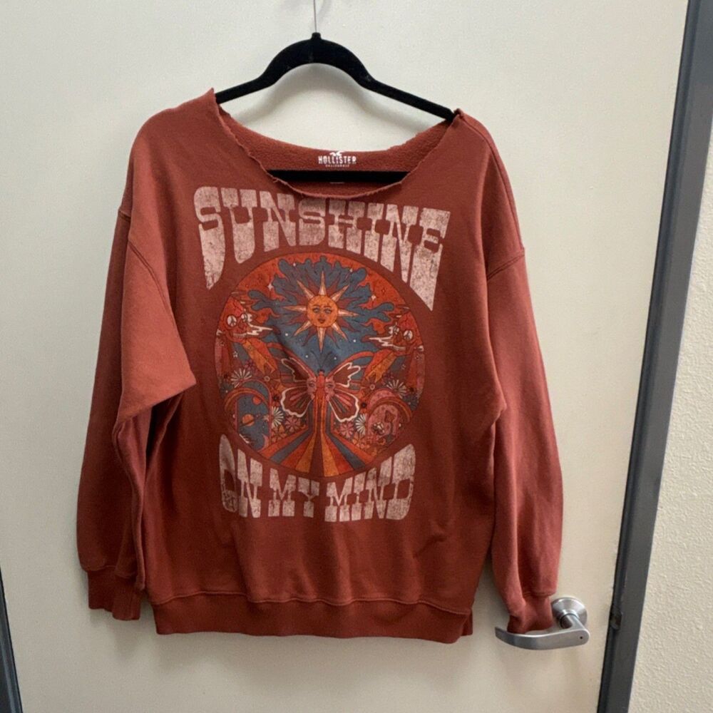 Hollister Sunshine On My Mind Graphic Pullover Sweatshirt Rust Women’s M